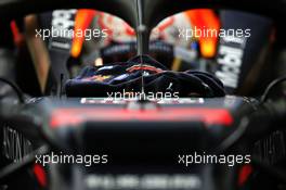 Max Verstappen (NLD) Red Bull Racing RB15 - racing gloves. 27.09.2019. Formula 1 World Championship, Rd 16, Russian Grand Prix, Sochi Autodrom, Sochi, Russia, Practice Day.
