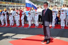Dmitry Kozak (RUS) Russian Deputy Prime Minister as the grid observes the national anthem. 29.09.2019. Formula 1 World Championship, Rd 16, Russian Grand Prix, Sochi Autodrom, Sochi, Russia, Race Day.