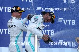 Valtteri Bottas (FIN) Mercedes AMG F1 W10 and Lewis Hamilton (GBR) Mercedes AMG F1 W10. 29.09.2019. Formula 1 World Championship, Rd 16, Russian Grand Prix, Sochi Autodrom, Sochi, Russia, Race Day.