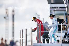 Charles Leclerc (MON) Ferrari SF90 and Lewis Hamilton (GBR) Mercedes AMG F1 W10. 29.09.2019. Formula 1 World Championship, Rd 16, Russian Grand Prix, Sochi Autodrom, Sochi, Russia, Race Day.