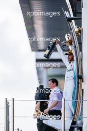 Lewis Hamilton (GBR) Mercedes AMG F1 W10. 29.09.2019. Formula 1 World Championship, Rd 16, Russian Grand Prix, Sochi Autodrom, Sochi, Russia, Race Day.