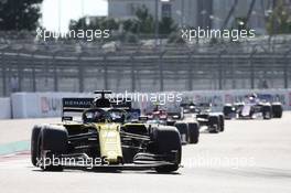 Daniel Ricciardo (AUS) Renault Sport F1 Team RS19. 29.09.2019. Formula 1 World Championship, Rd 16, Russian Grand Prix, Sochi Autodrom, Sochi, Russia, Race Day.