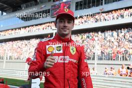pole position for Charles Leclerc (MON) Ferrari SF90. 28.09.2019. Formula 1 World Championship, Rd 16, Russian Grand Prix, Sochi Autodrom, Sochi, Russia, Qualifying Day.