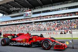 Charles Leclerc (MON) Ferrari SF90 and Sebastian Vettel (GER) Ferrari SF90 in qualifying parc ferme. 28.09.2019. Formula 1 World Championship, Rd 16, Russian Grand Prix, Sochi Autodrom, Sochi, Russia, Qualifying Day.