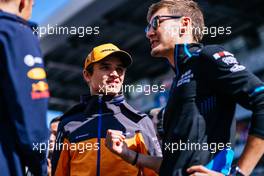 (L to R): Lando Norris (GBR) McLaren and George Russell (GBR) Williams Racing On the drivers parade. 29.09.2019. Formula 1 World Championship, Rd 16, Russian Grand Prix, Sochi Autodrom, Sochi, Russia, Race Day.