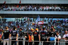 Max Verstappen (NLD) Red Bull Racing and Alexander Albon (THA) Red Bull Racing on the drivers parade. 29.09.2019. Formula 1 World Championship, Rd 16, Russian Grand Prix, Sochi Autodrom, Sochi, Russia, Race Day.