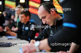 Robert Kubica (POL) Williams Racing signs autographs for the fans. 26.09.2019. Formula 1 World Championship, Rd 16, Russian Grand Prix, Sochi Autodrom, Sochi, Russia, Preparation Day.