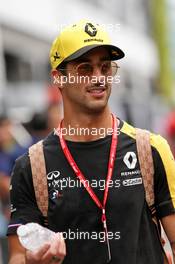 Daniel Ricciardo (AUS) Renault F1 Team. 20.09.2019. Formula 1 World Championship, Rd 15, Singapore Grand Prix, Marina Bay Street Circuit, Singapore, Practice Day.