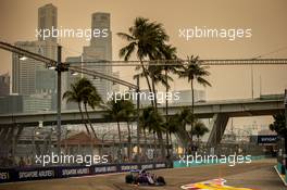 Pierre Gasly (FRA) Scuderia Toro Rosso STR14. 20.09.2019. Formula 1 World Championship, Rd 15, Singapore Grand Prix, Marina Bay Street Circuit, Singapore, Practice Day.