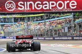Antonio Giovinazzi (ITA) Alfa Romeo Racing C38. 20.09.2019. Formula 1 World Championship, Rd 15, Singapore Grand Prix, Marina Bay Street Circuit, Singapore, Practice Day.