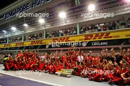 Race winner Sebastian Vettel (GER) Ferrari and second placed Charles Leclerc (MON) Ferrari celebrate with the team. 22.09.2019. Formula 1 World Championship, Rd 15, Singapore Grand Prix, Marina Bay Street Circuit, Singapore, Race Day.