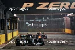 Valtteri Bottas (FIN) Mercedes AMG F1 W10. 22.09.2019. Formula 1 World Championship, Rd 15, Singapore Grand Prix, Marina Bay Street Circuit, Singapore, Race Day.