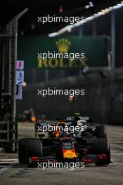 Max Verstappen (NLD) Red Bull Racing RB15. 22.09.2019. Formula 1 World Championship, Rd 15, Singapore Grand Prix, Marina Bay Street Circuit, Singapore, Race Day.