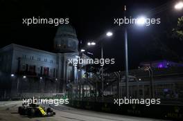 Nico Hulkenberg (GER) Renault F1 Team RS19. 22.09.2019. Formula 1 World Championship, Rd 15, Singapore Grand Prix, Marina Bay Street Circuit, Singapore, Race Day.