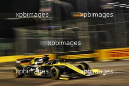 Daniel Ricciardo (AUS) Renault F1 Team RS19. 22.09.2019. Formula 1 World Championship, Rd 15, Singapore Grand Prix, Marina Bay Street Circuit, Singapore, Race Day.