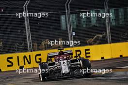 Kimi Raikkonen (FIN) Alfa Romeo Racing C38. 22.09.2019. Formula 1 World Championship, Rd 15, Singapore Grand Prix, Marina Bay Street Circuit, Singapore, Race Day.