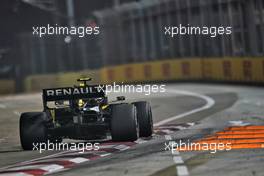 Nico Hulkenberg (GER) Renault F1 Team RS19. 22.09.2019. Formula 1 World Championship, Rd 15, Singapore Grand Prix, Marina Bay Street Circuit, Singapore, Race Day.