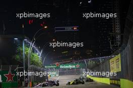 Sergio Perez (MEX) Racing Point F1 Team RP19. 22.09.2019. Formula 1 World Championship, Rd 15, Singapore Grand Prix, Marina Bay Street Circuit, Singapore, Race Day.