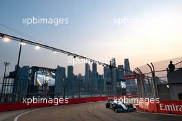 Robert Kubica (POL) Williams Racing FW42. 21.09.2019. Formula 1 World Championship, Rd 15, Singapore Grand Prix, Marina Bay Street Circuit, Singapore, Qualifying Day.