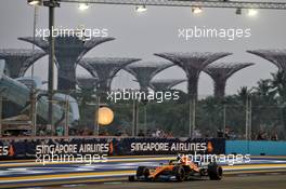 Lando Norris (GBR) McLaren MCL34. 21.09.2019. Formula 1 World Championship, Rd 15, Singapore Grand Prix, Marina Bay Street Circuit, Singapore, Qualifying Day.