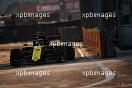Daniel Ricciardo (AUS) Renault F1 Team RS19.                                21.09.2019. Formula 1 World Championship, Rd 15, Singapore Grand Prix, Marina Bay Street Circuit, Singapore, Qualifying Day.