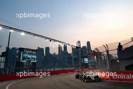 Kevin Magnussen (DEN) Haas VF-19. 21.09.2019. Formula 1 World Championship, Rd 15, Singapore Grand Prix, Marina Bay Street Circuit, Singapore, Qualifying Day.
