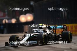 Valtteri Bottas (FIN) Mercedes AMG F1 W10. 21.09.2019. Formula 1 World Championship, Rd 15, Singapore Grand Prix, Marina Bay Street Circuit, Singapore, Qualifying Day.