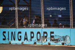Circuit atmosphere - tyre marks on the Singapore branded wall. 21.09.2019. Formula 1 World Championship, Rd 15, Singapore Grand Prix, Marina Bay Street Circuit, Singapore, Qualifying Day.