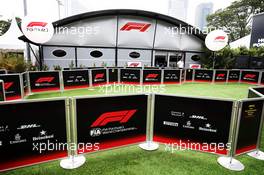 Paddock media area. 21.09.2019. Formula 1 World Championship, Rd 15, Singapore Grand Prix, Marina Bay Street Circuit, Singapore, Qualifying Day.