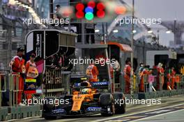 Lando Norris (GBR) McLaren MCL34. 21.09.2019. Formula 1 World Championship, Rd 15, Singapore Grand Prix, Marina Bay Street Circuit, Singapore, Qualifying Day.