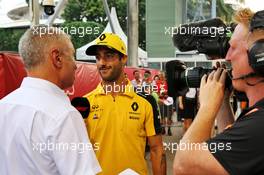 Daniel Ricciardo (AUS) Renault F1 Team. 22.09.2019. Formula 1 World Championship, Rd 15, Singapore Grand Prix, Marina Bay Street Circuit, Singapore, Race Day.