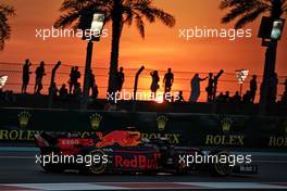 Max Verstappen (NLD) Red Bull Racing RB15.                                29.11.2019. Formula 1 World Championship, Rd 21, Abu Dhabi Grand Prix, Yas Marina Circuit, Abu Dhabi, Practice Day.