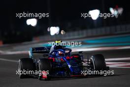 Pierre Gasly (FRA) Scuderia Toro Rosso STR14. 29.11.2019. Formula 1 World Championship, Rd 21, Abu Dhabi Grand Prix, Yas Marina Circuit, Abu Dhabi, Practice Day.