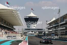 Kimi Raikkonen (FIN), Alfa Romeo Racing  29.11.2019. Formula 1 World Championship, Rd 21, Abu Dhabi Grand Prix, Yas Marina Circuit, Abu Dhabi, Practice Day.