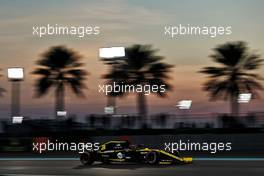 Daniel Ricciardo (AUS) Renault F1 Team RS19. 29.11.2019. Formula 1 World Championship, Rd 21, Abu Dhabi Grand Prix, Yas Marina Circuit, Abu Dhabi, Practice Day.