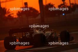 Valtteri Bottas (FIN), Mercedes AMG F1  29.11.2019. Formula 1 World Championship, Rd 21, Abu Dhabi Grand Prix, Yas Marina Circuit, Abu Dhabi, Practice Day.