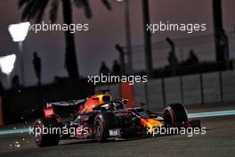 Max Verstappen (NLD) Red Bull Racing RB15.                                29.11.2019. Formula 1 World Championship, Rd 21, Abu Dhabi Grand Prix, Yas Marina Circuit, Abu Dhabi, Practice Day.