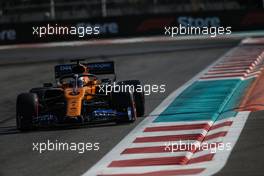 Carlos Sainz Jr (ESP), McLaren F1 Team  29.11.2019. Formula 1 World Championship, Rd 21, Abu Dhabi Grand Prix, Yas Marina Circuit, Abu Dhabi, Practice Day.