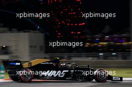 Kevin Magnussen (DEN) Haas VF-19. 29.11.2019. Formula 1 World Championship, Rd 21, Abu Dhabi Grand Prix, Yas Marina Circuit, Abu Dhabi, Practice Day.