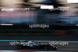 Valtteri Bottas (FIN) Mercedes AMG F1 W10.                                29.11.2019. Formula 1 World Championship, Rd 21, Abu Dhabi Grand Prix, Yas Marina Circuit, Abu Dhabi, Practice Day.