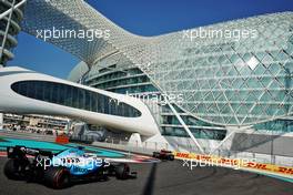 George Russell (GBR) Williams Racing FW42.                                Abu Dhabi Grand Prix, Friday 29th November 2019. Yas Marina Circuit, Abu Dhabi, UAE. 29.11.2019. Formula 1 World Championship, Rd 21, Abu Dhabi Grand Prix, Yas Marina Circuit, Abu Dhabi, Practice Day.