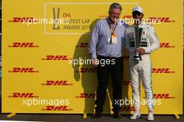 Lewis Hamilton (GBR) Mercedes AMG F1 W10 accepts the DHL Fastest Lap Award for 2019. 01.12.2019. Formula 1 World Championship, Rd 21, Abu Dhabi Grand Prix, Yas Marina Circuit, Abu Dhabi, Race Day.