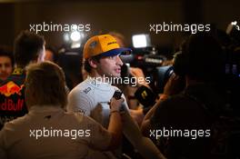 Carlos Sainz Jr (ESP) McLaren with the media. 30.11.2019. Formula 1 World Championship, Rd 21, Abu Dhabi Grand Prix, Yas Marina Circuit, Abu Dhabi, Qualifying Day.
