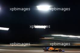 Carlos Sainz Jr (ESP) McLaren MCL34. 30.11.2019. Formula 1 World Championship, Rd 21, Abu Dhabi Grand Prix, Yas Marina Circuit, Abu Dhabi, Qualifying Day.