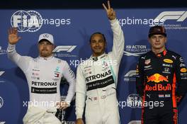 Pole for Lewis Hamilton (GBR) Mercedes AMG F1 W10, 2nd for Valtteri Bottas (FIN) Mercedes AMG F1 W10 and 3rd for Max Verstappen (NLD) Red Bull Racing RB15. 30.11.2019. Formula 1 World Championship, Rd 21, Abu Dhabi Grand Prix, Yas Marina Circuit, Abu Dhabi, Qualifying Day.