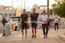 (L to R): George Russell (GBR) Williams Racing with Alexander Albon (THA) Red Bull Racing and Lando Norris (GBR) McLaren. 28.11.2019. Formula 1 World Championship, Rd 21, Abu Dhabi Grand Prix, Yas Marina Circuit, Abu Dhabi, Preparation Day.