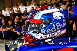 The helmet of Pierre Gasly (FRA) Scuderia Toro Rosso at a team photograph. 28.11.2019. Formula 1 World Championship, Rd 21, Abu Dhabi Grand Prix, Yas Marina Circuit, Abu Dhabi, Preparation Day.