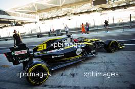 Esteban Ocon (FRA) Renault F1 Team RS19 leaves the pits. 03.12.2019. Formula 1 Testing, Yas Marina Circuit, Abu Dhabi, Tuesday.