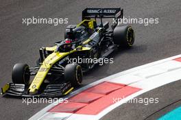 Esteban Ocon (FRA) Renault F1 Team RS19. 03.12.2019. Formula 1 Testing, Yas Marina Circuit, Abu Dhabi, Tuesday.