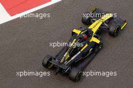 Esteban Ocon (FRA) Renault F1 Team RS19. 03.12.2019. Formula 1 Testing, Yas Marina Circuit, Abu Dhabi, Tuesday.